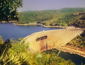 KaribaDam